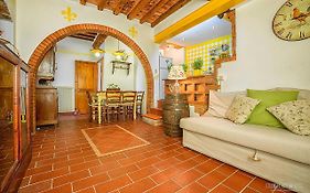 Tognazzi Casa Vacanze - Casa Il Giglio